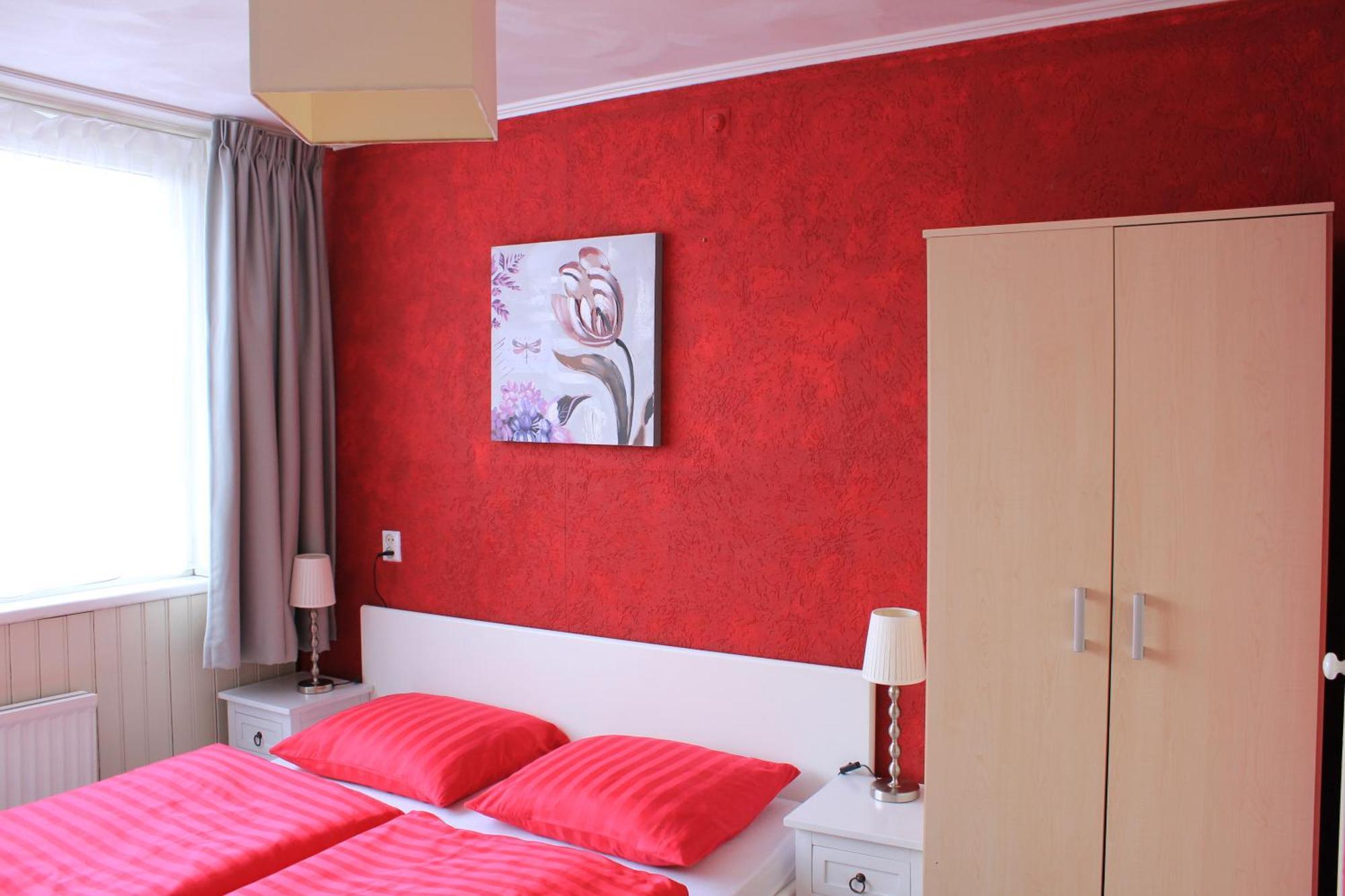 Kerstins Bed And Breakfast Egmond aan Zee Exterior photo